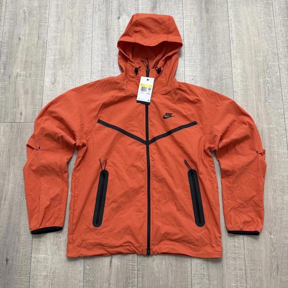 Nike Tech Woven Full Zip Windbreaker Jacket Orange Coral HM7151-846 Size Small